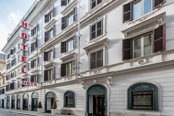 Raeli Hotel Noto Рим Екстериор снимка