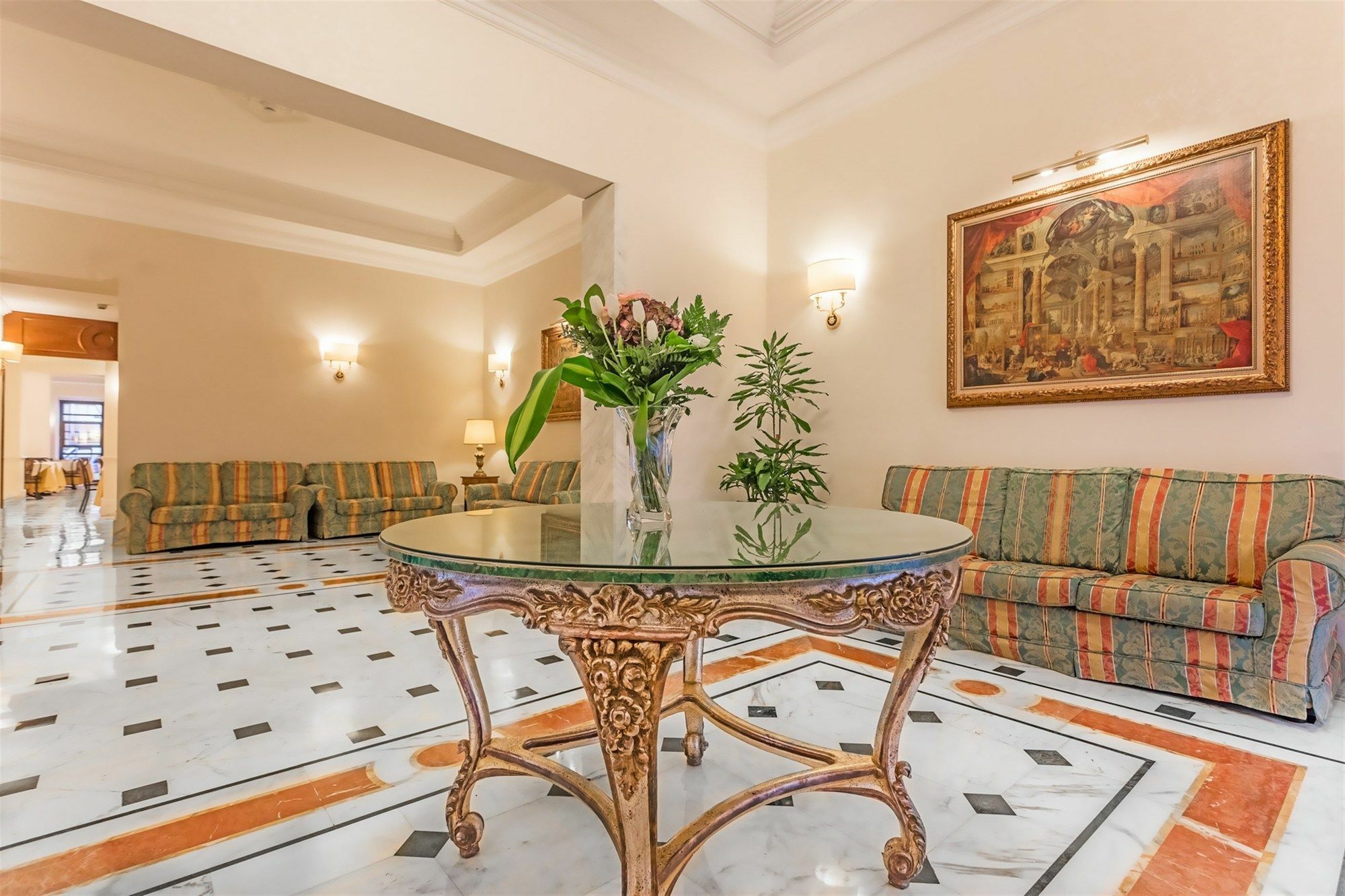 Raeli Hotel Noto Рим Екстериор снимка